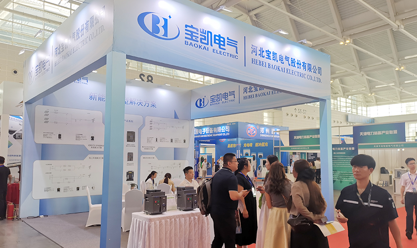 暴击行业天花板！jinnianhui今年会电气硬核技术亮相天津清洁能源展，引央视记者及能源产业巨头现场“挖宝”